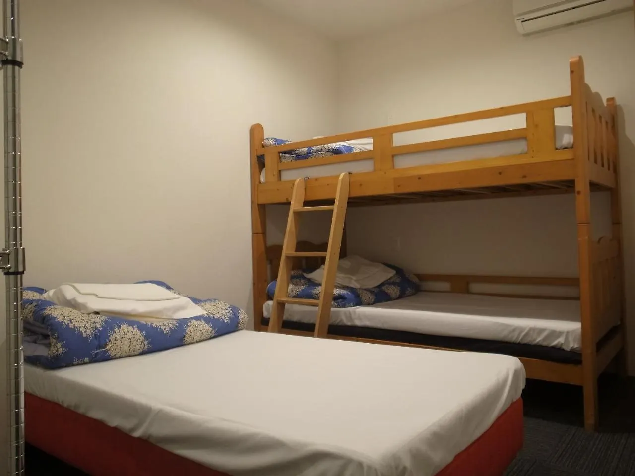 Fukuoka Backpackers Hostel